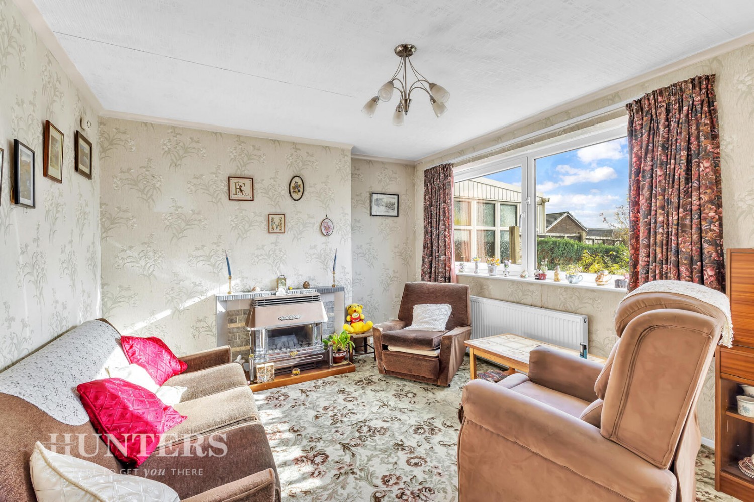 Farm Walk, Bents Farm Estate, Littleborough, OL15 8LJ