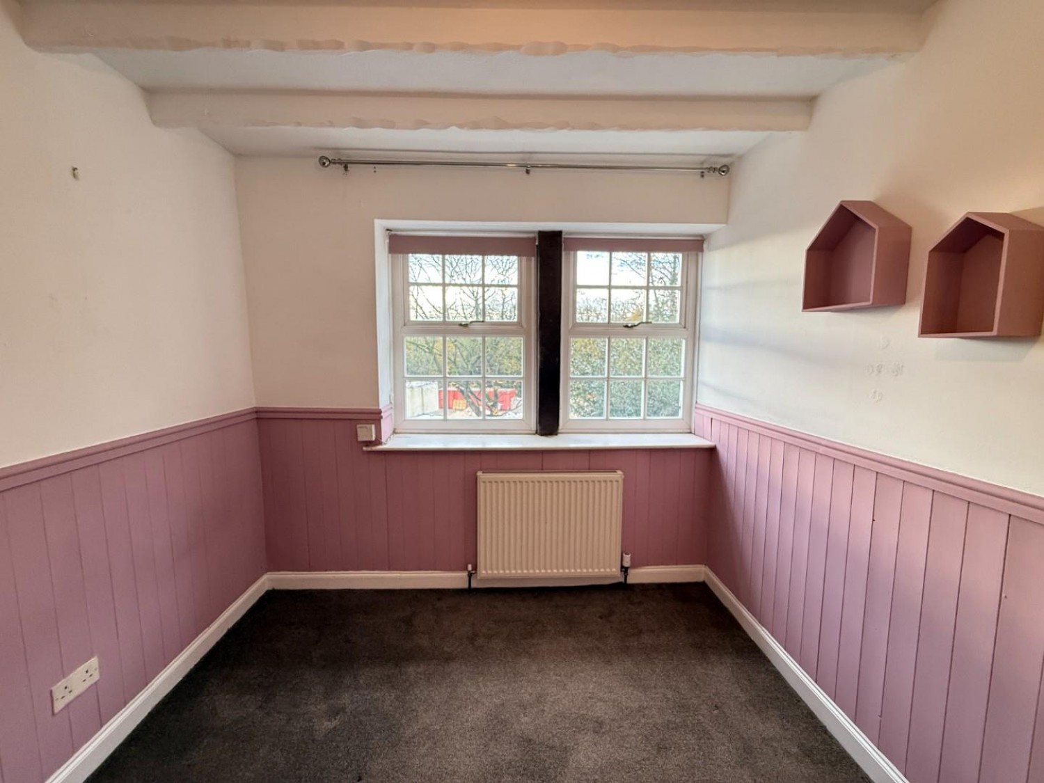 Halifax Road, Batley