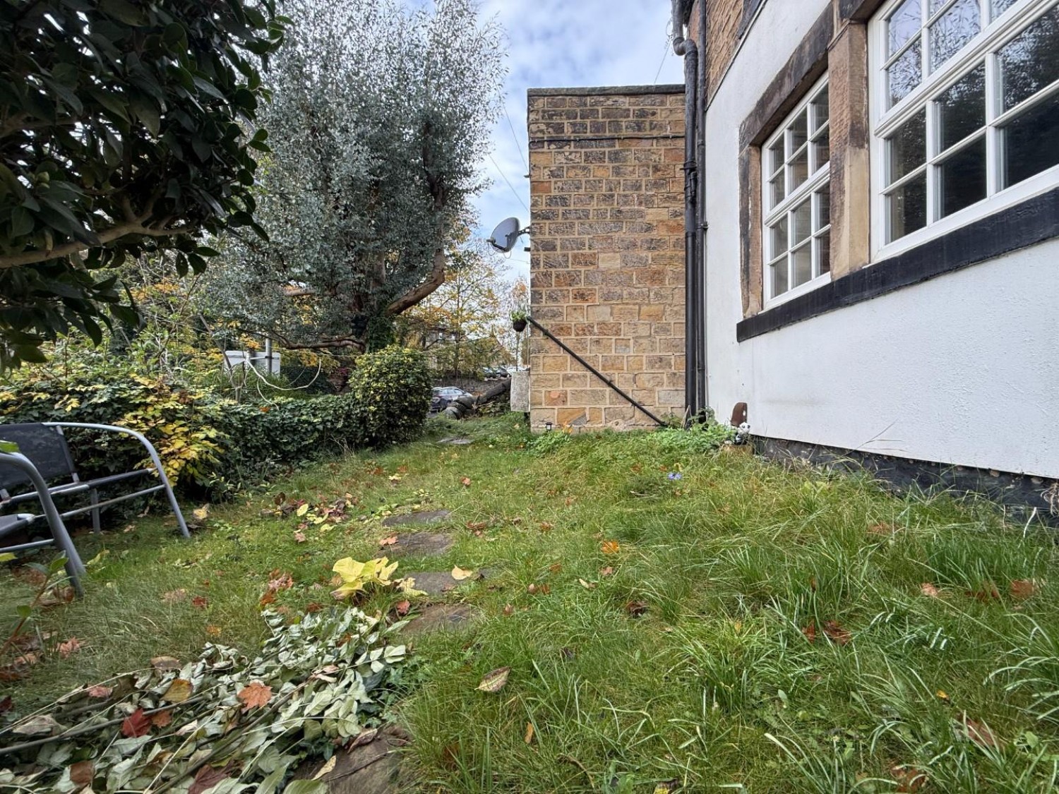 Halifax Road, Batley