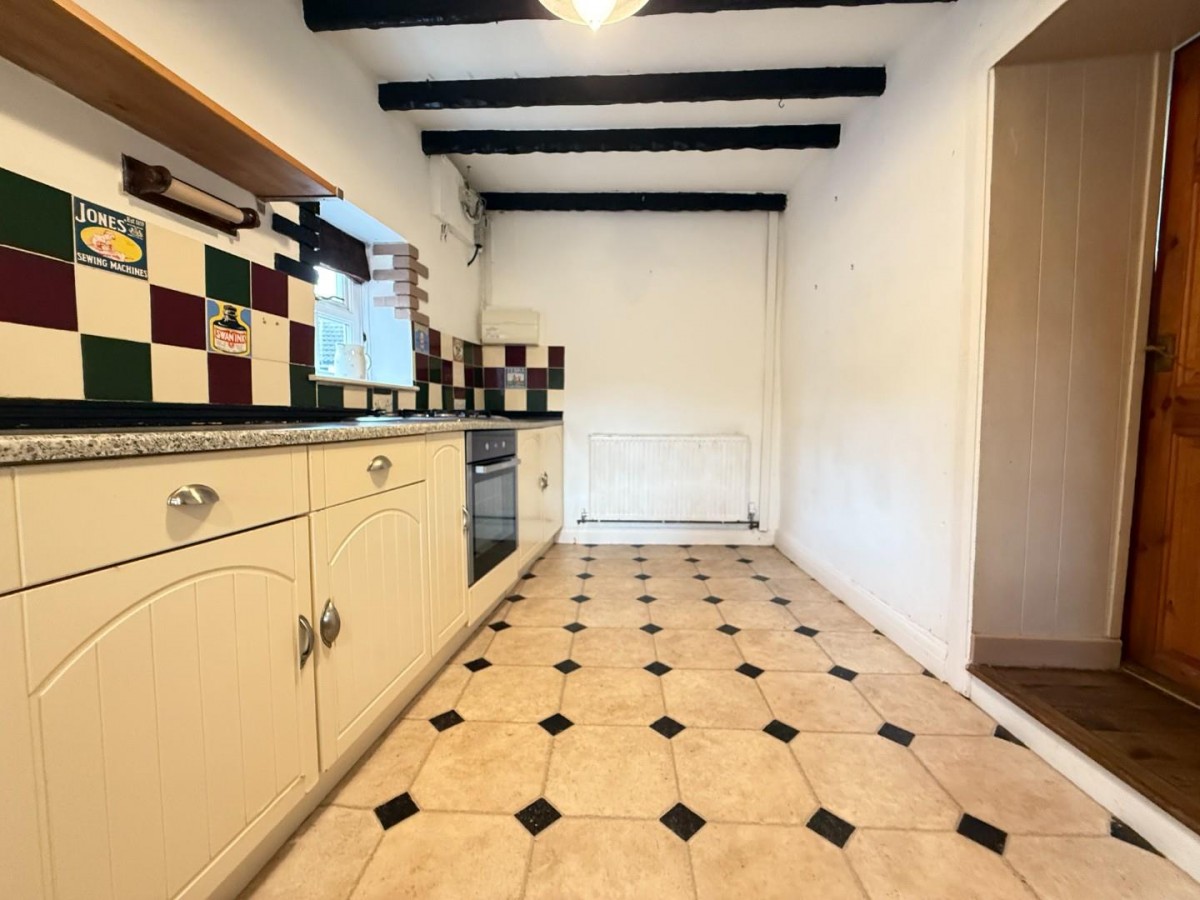 Halifax Road, Batley