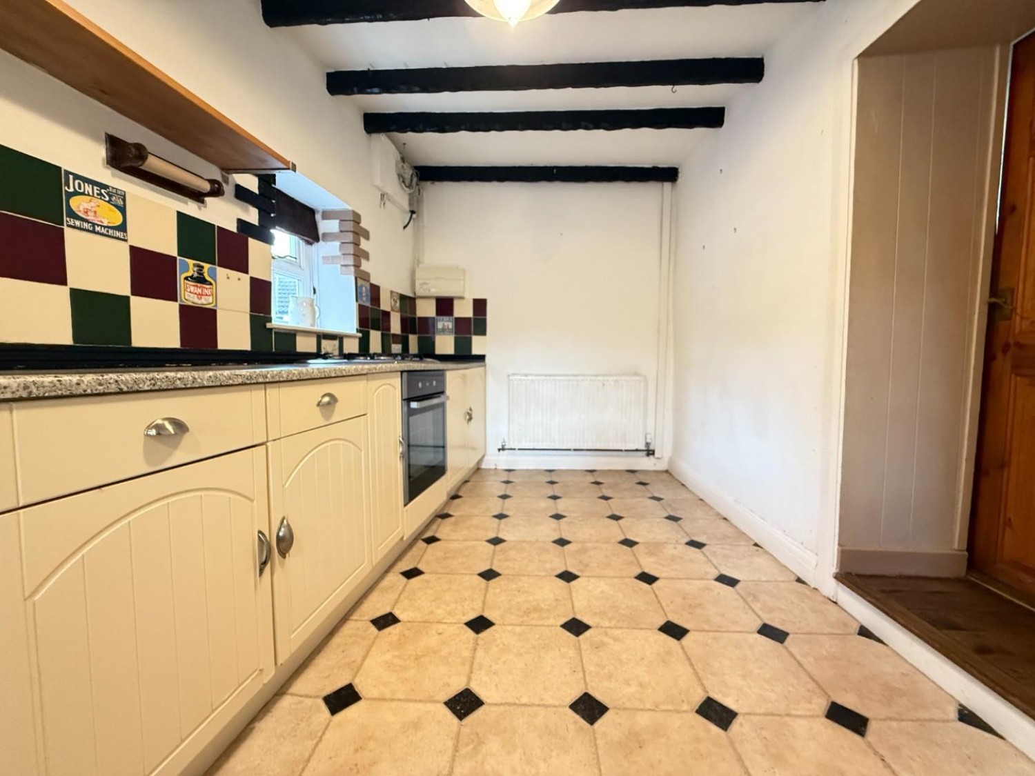 Halifax Road, Batley