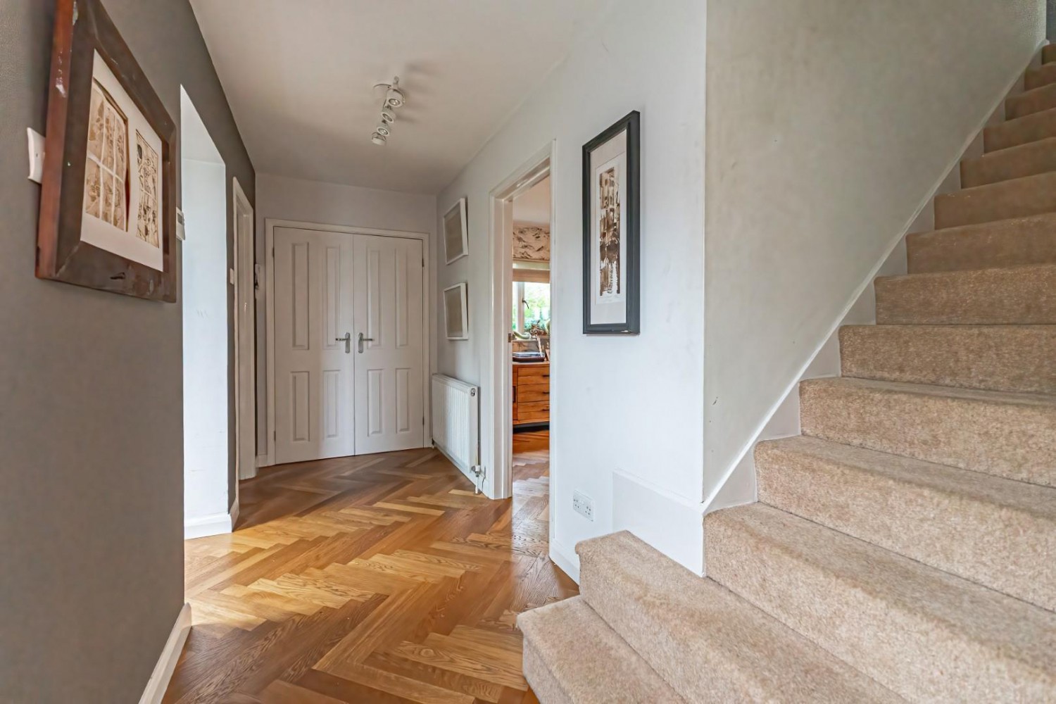 Silver Street, Cublington