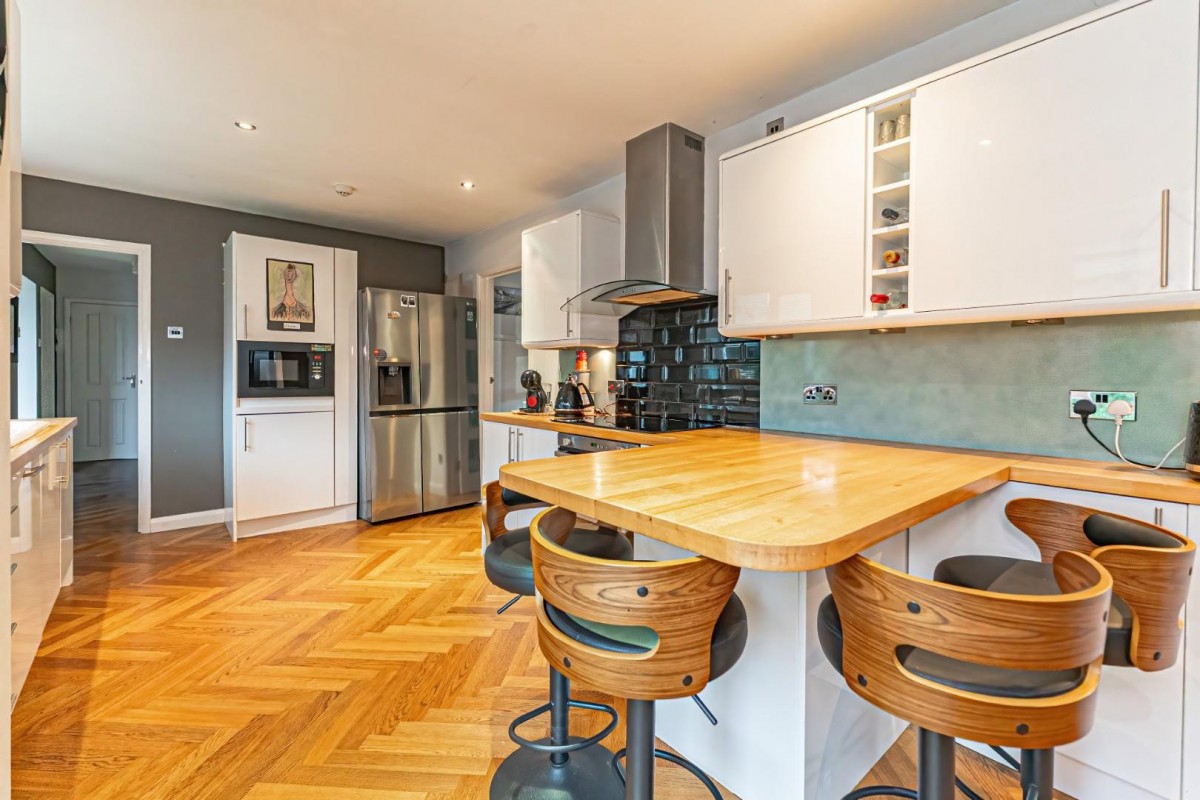 Silver Street, Cublington