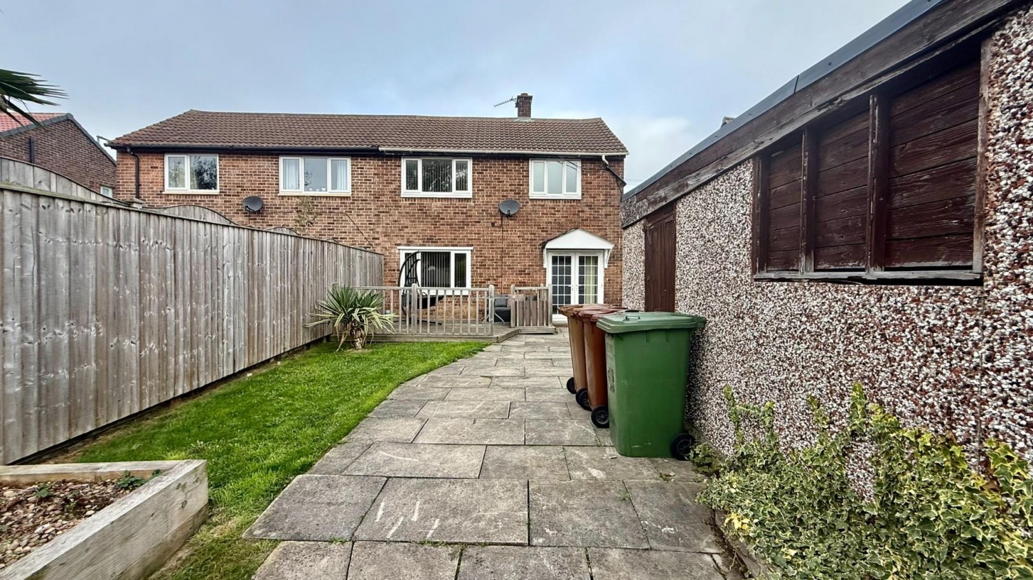 Hendal Lane, Wakefield