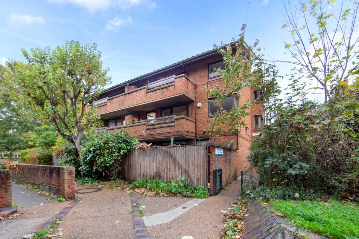 Elmington Road, London