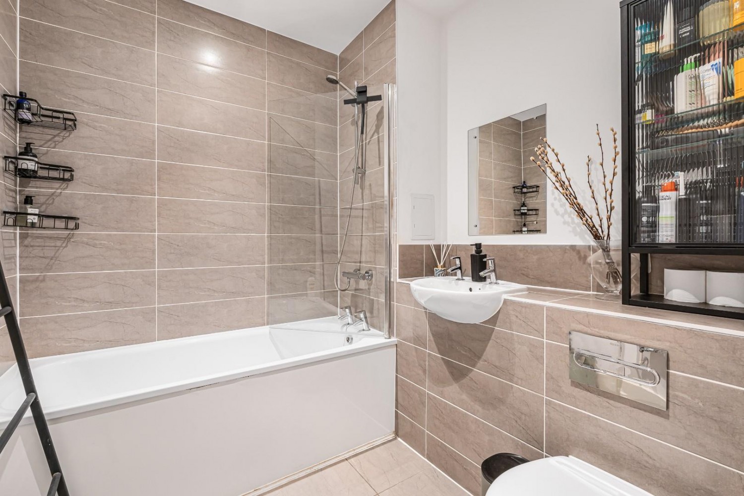 Broome Way, London, SE5