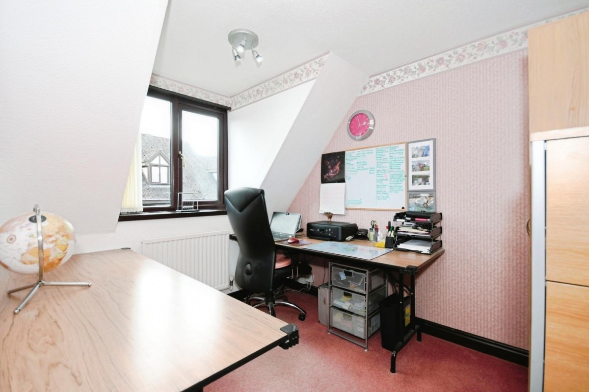 Bentham Road, Newbold, Chesterfield, S40 4EZ