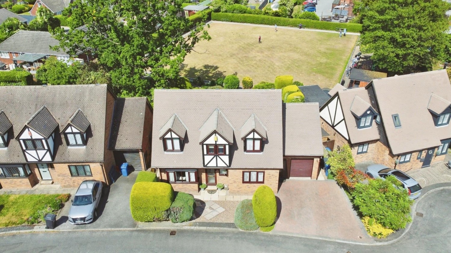 Bentham Road, Newbold, Chesterfield, S40 4EZ