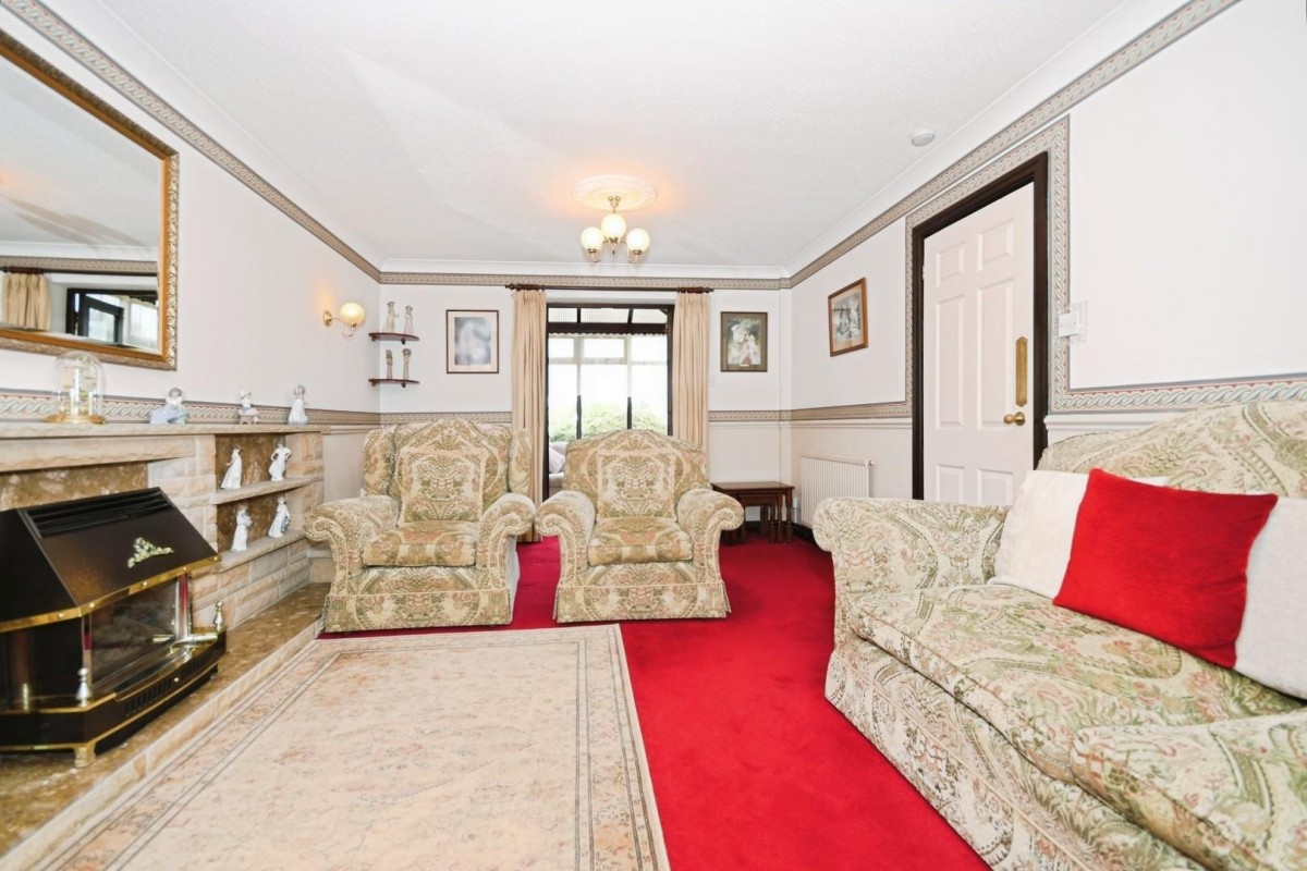 Bentham Road, Newbold, Chesterfield, S40 4EZ