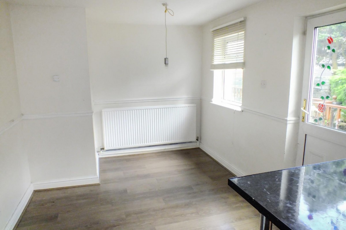 Holtdale Avenue, Cookridge, Leeds