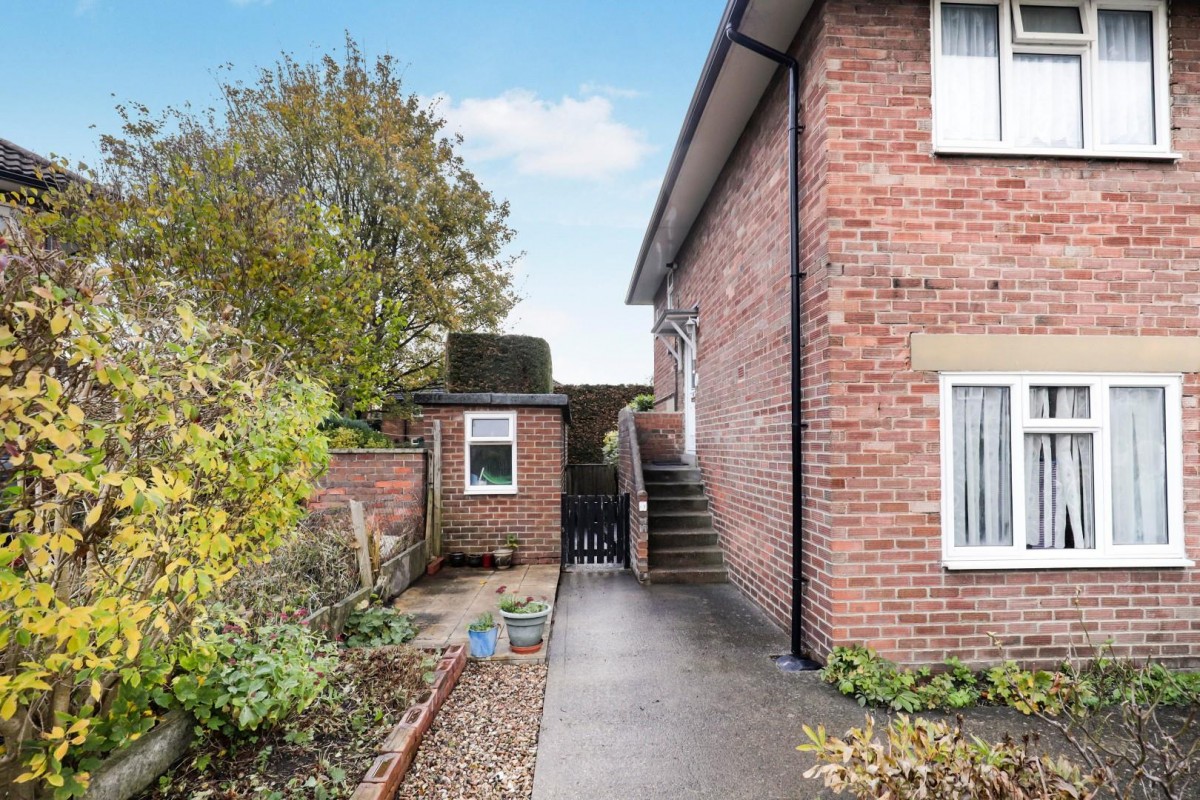 Woodfield Avenue, Harrogate