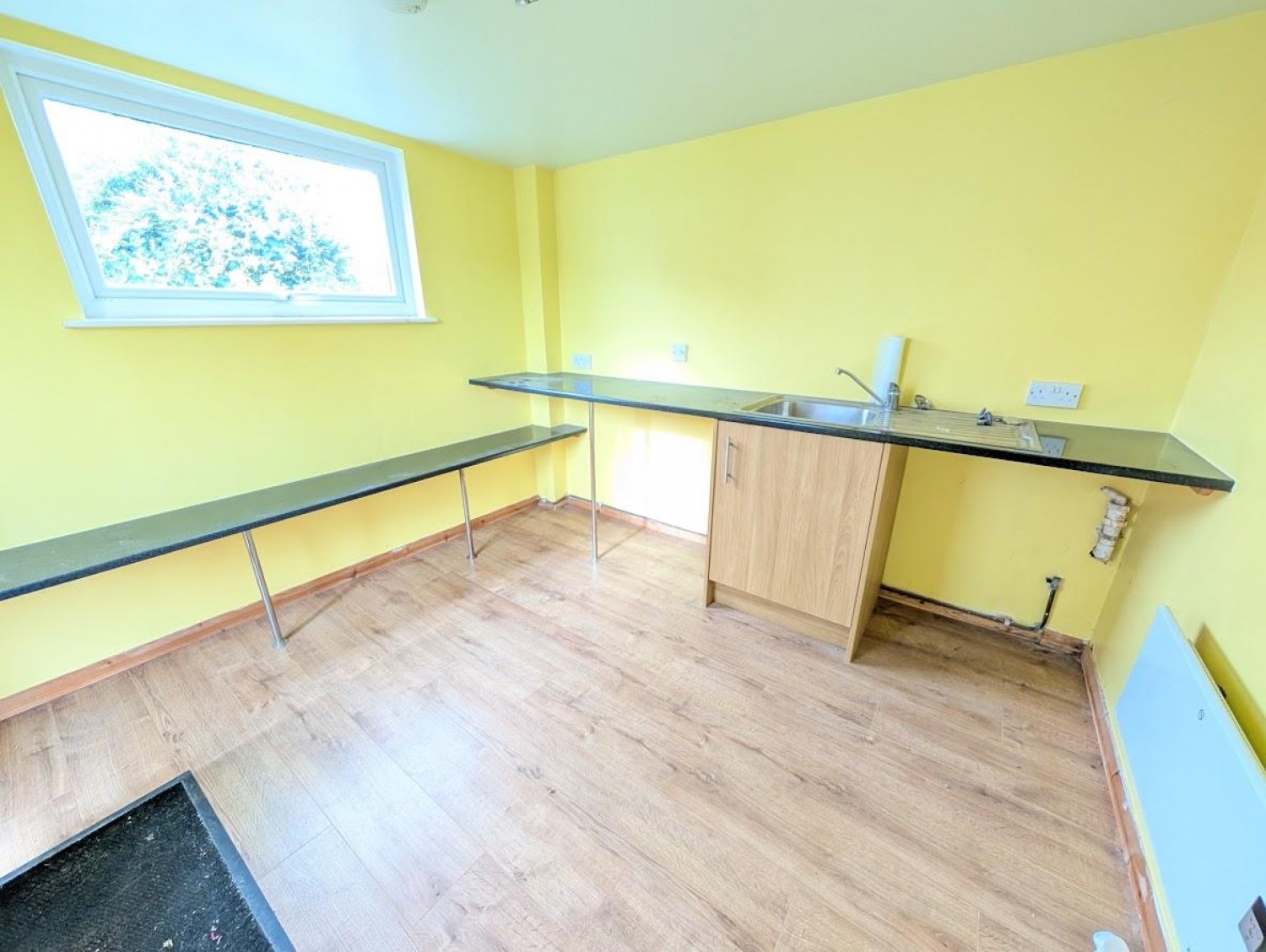 Oakleaze Road, Thornbury, Bristol