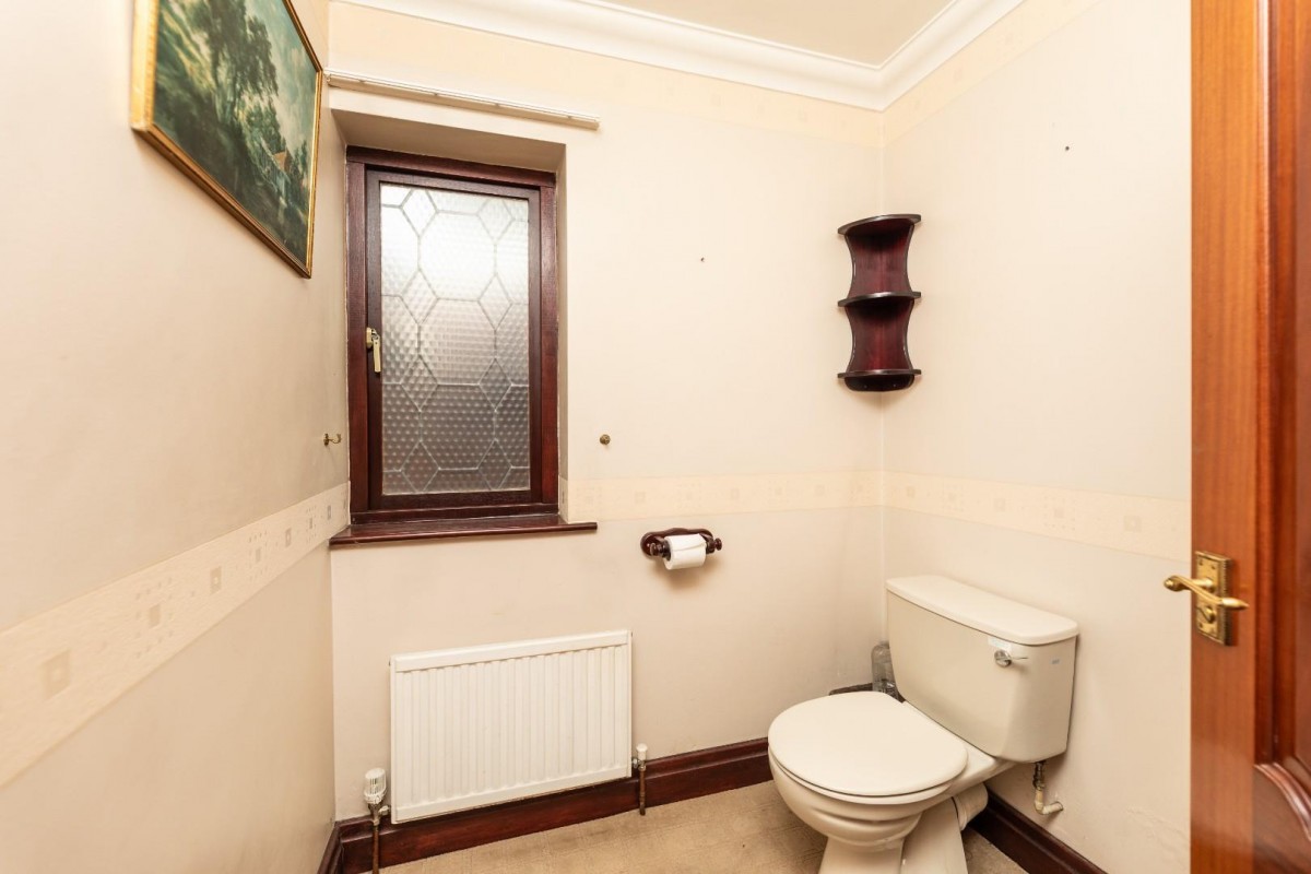 Houndhill Lane, Purston