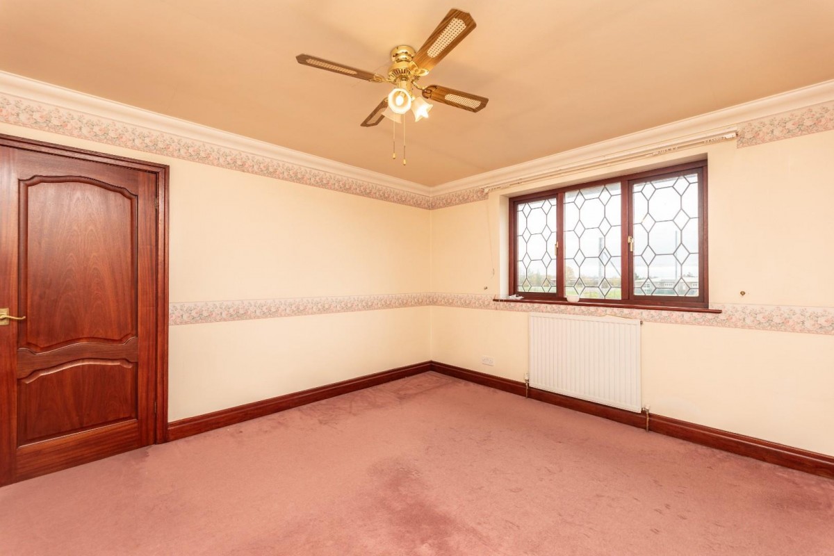 Houndhill Lane, Purston