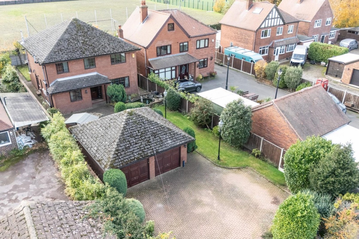 Houndhill Lane, Purston