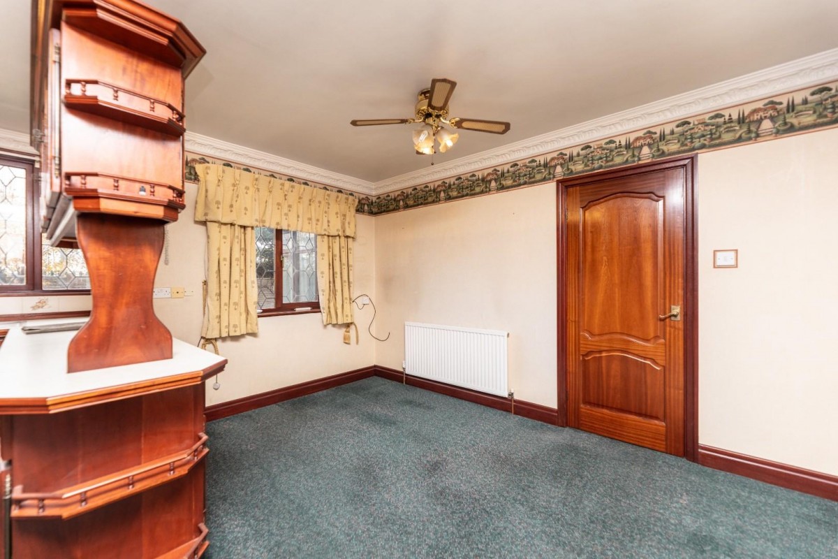 Houndhill Lane, Purston