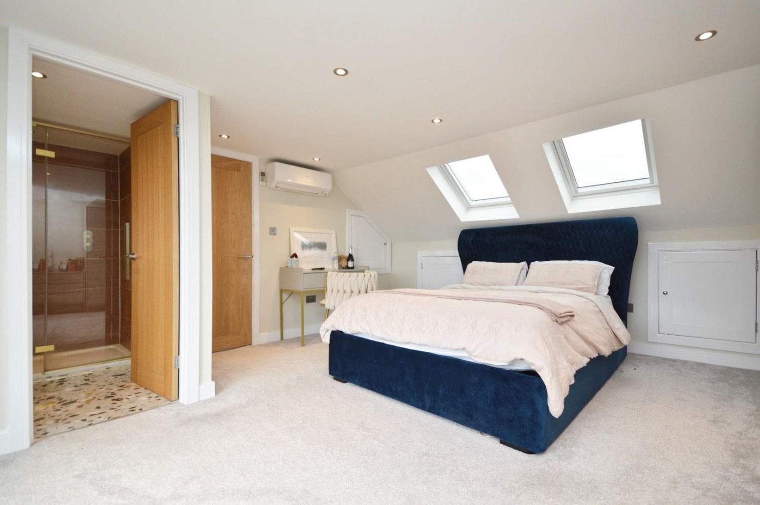 Oaktree Gardens, Bristol