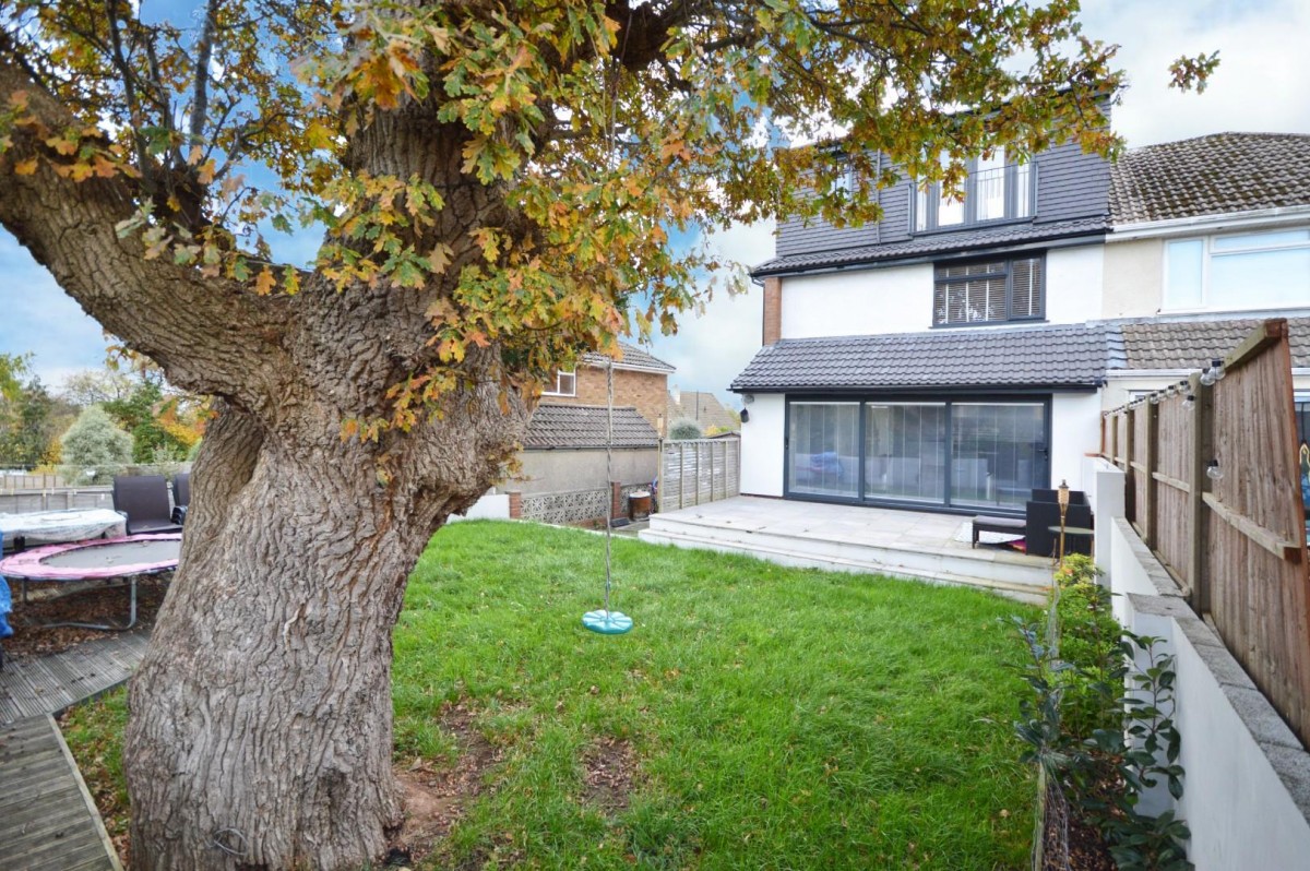 Oaktree Gardens, Bristol