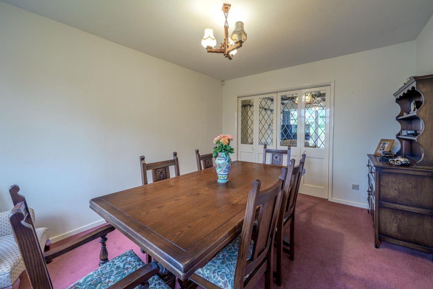 Lawnswood Road, Stourbridge, DY8 5LW