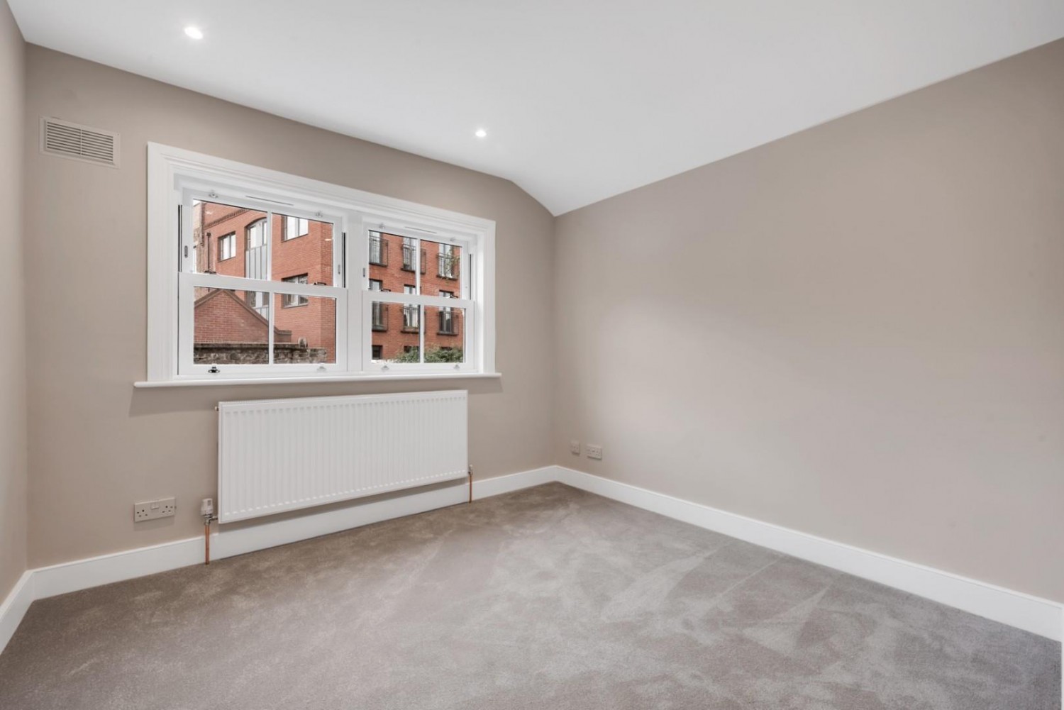 Carysfort Road, London, N16