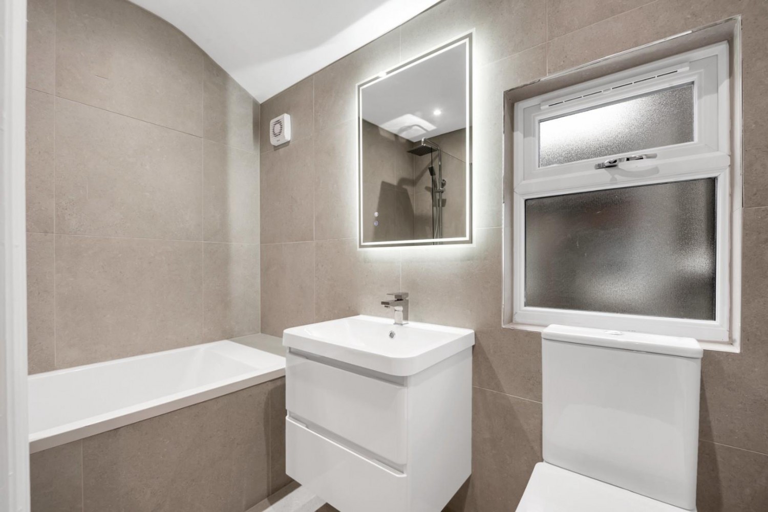 Carysfort Road, London, N16