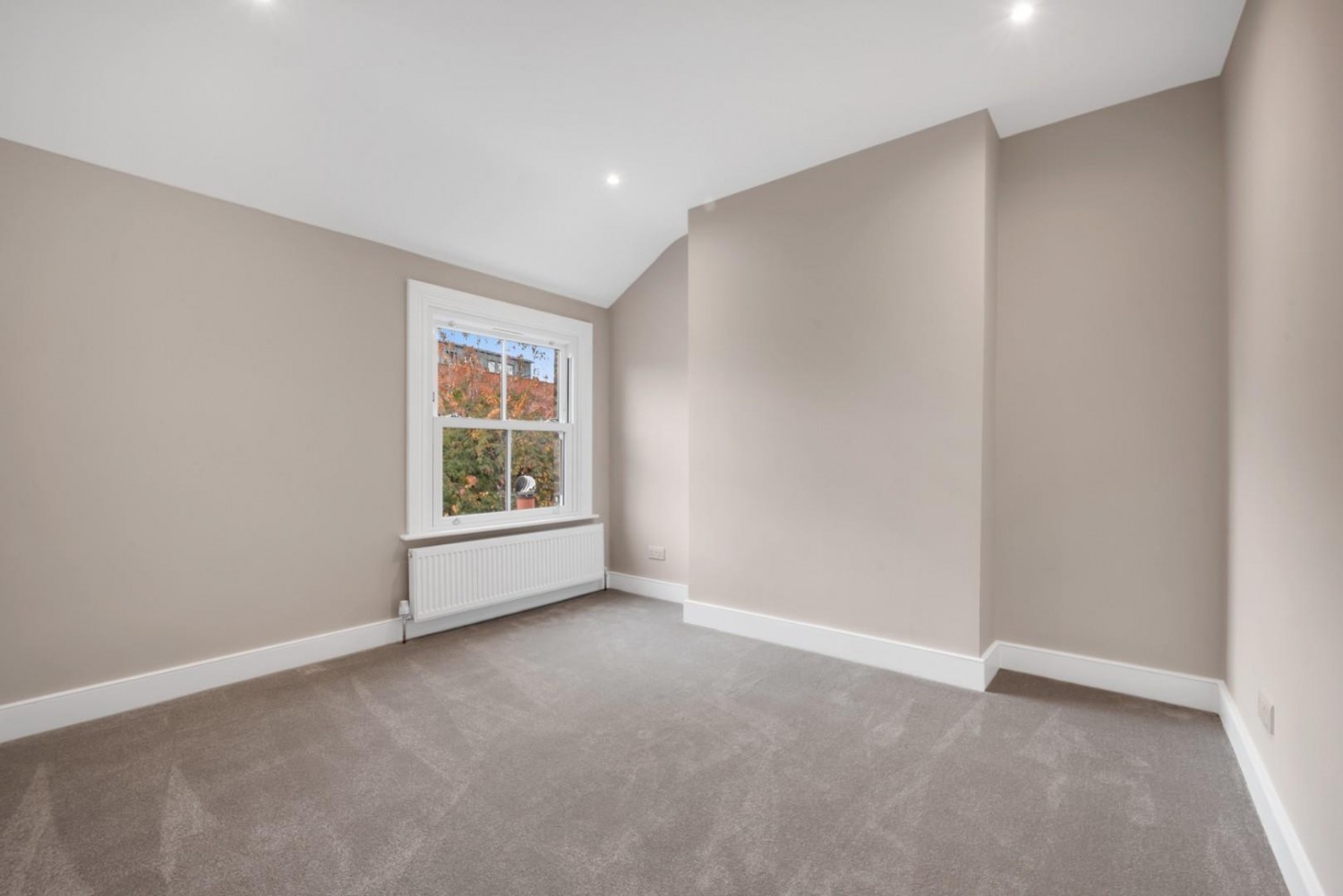 Carysfort Road, London, N16