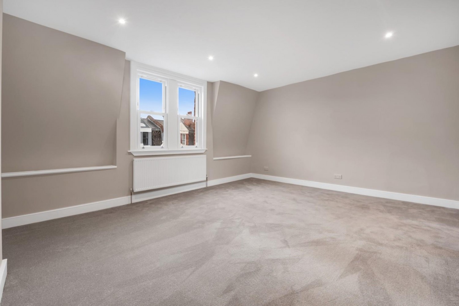 Carysfort Road, London, N16