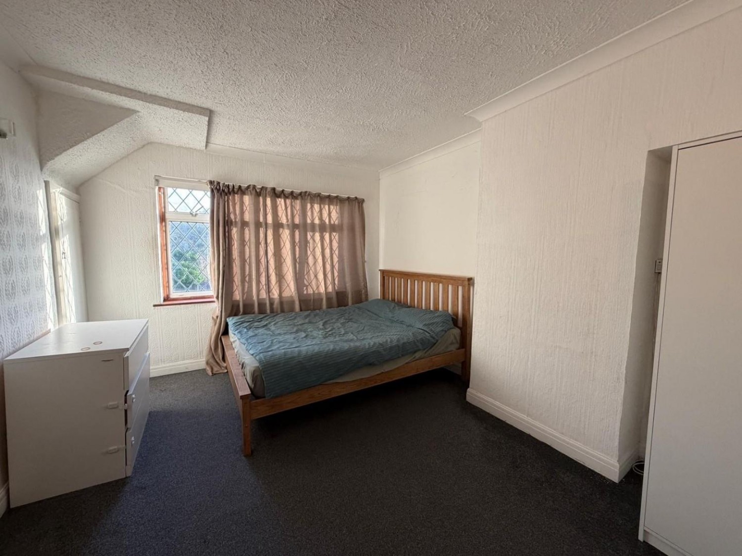 Darcy Drive, Harrow, Middlesex, HA3 9JP