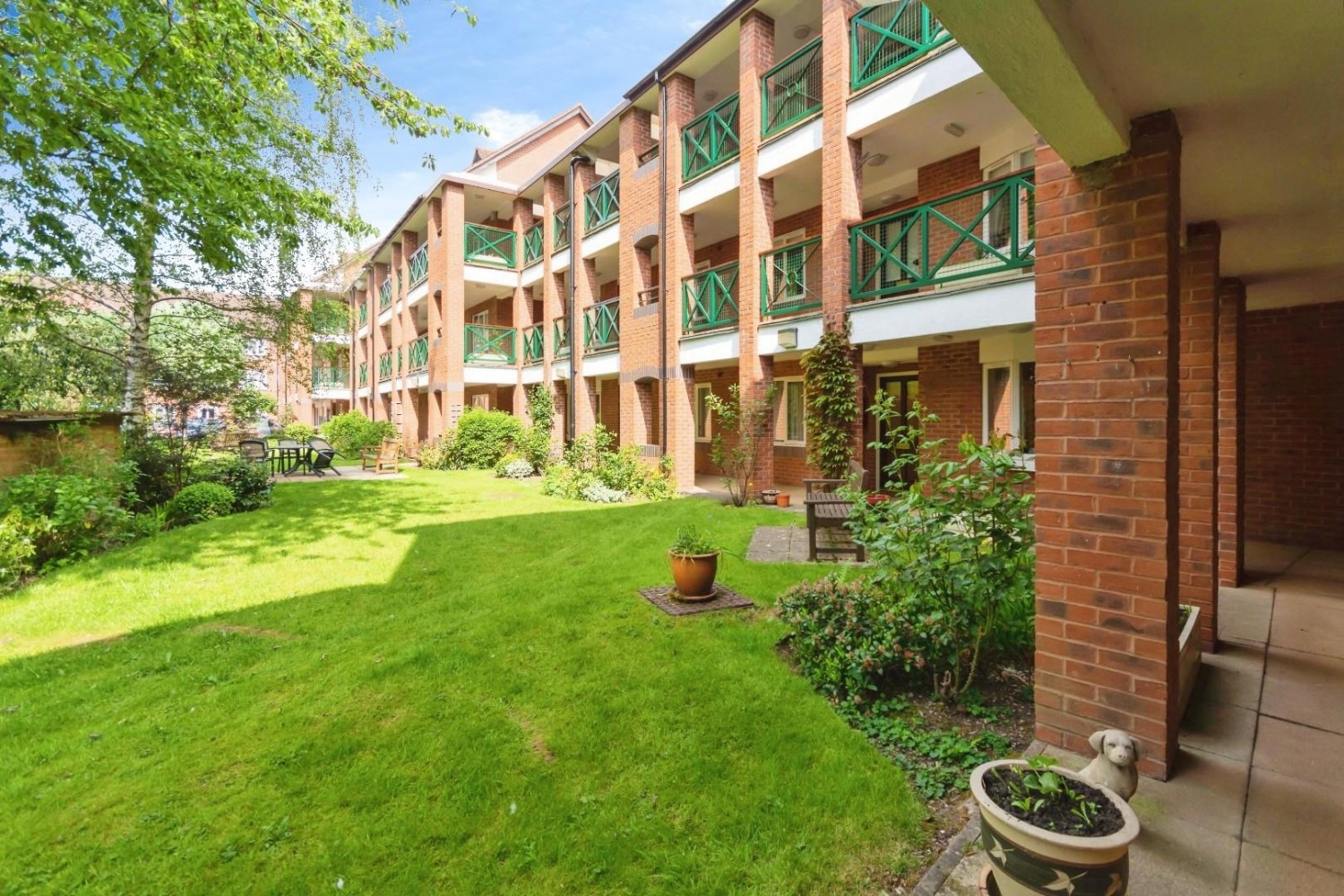 Deerhurst Court, Solihull