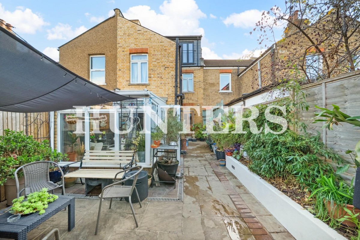 Dowsett Road, London, N17