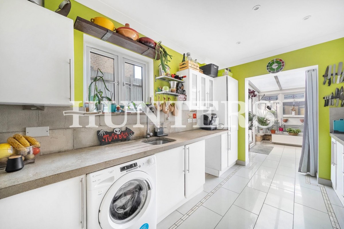 Dowsett Road, London, N17