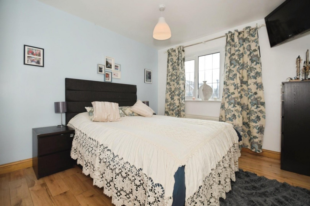 Cragside Close, Chesterfield, S41 0FH