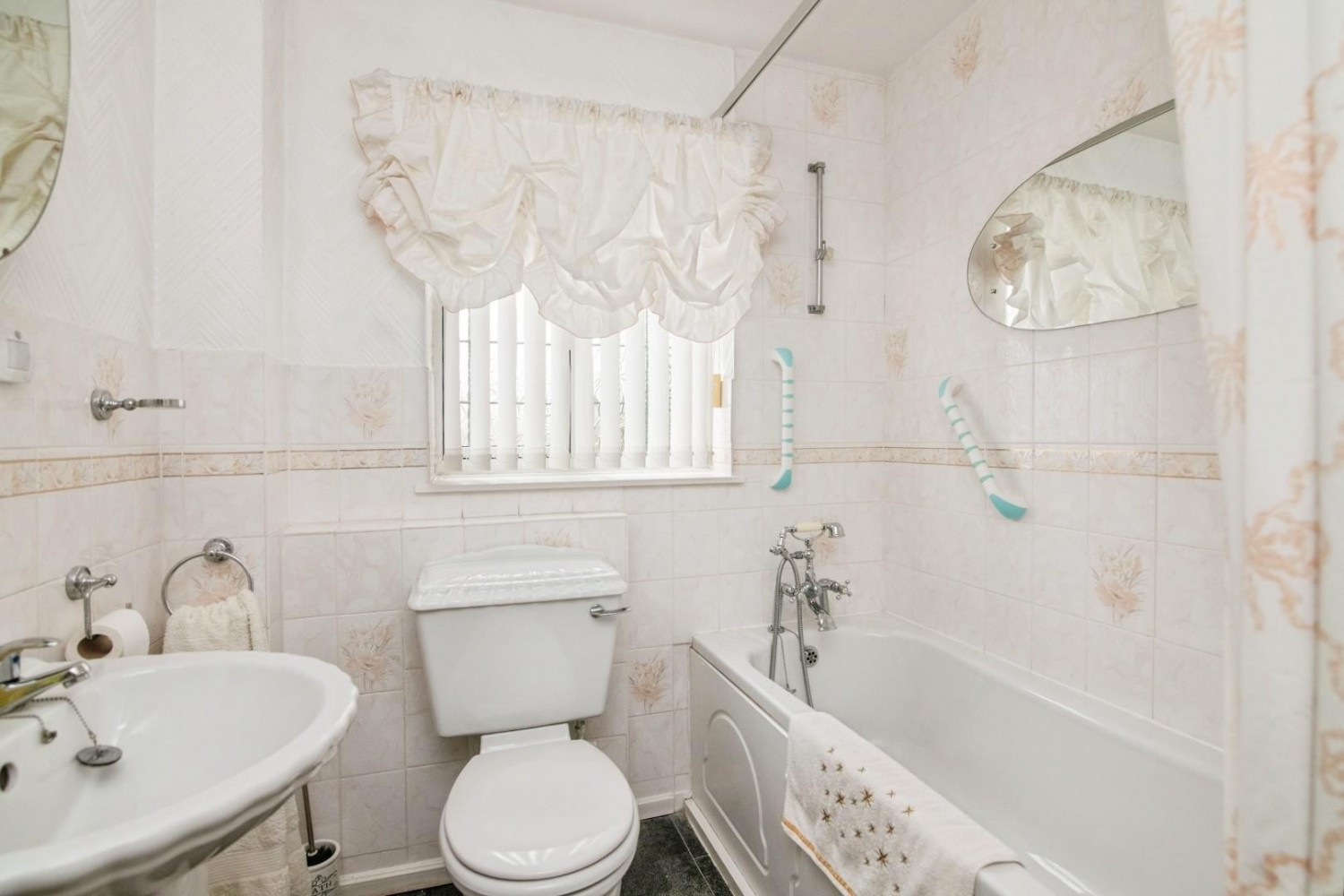 Dormston Drive, Dudley