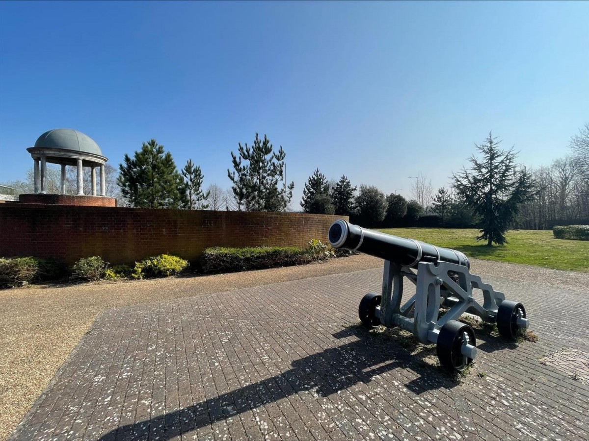 Repton Park, TN23 3SP