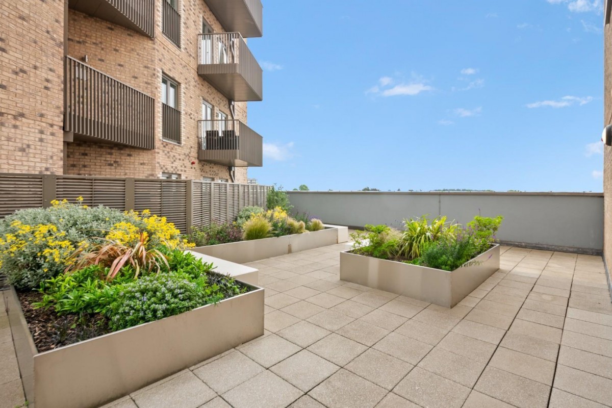 Bluenote Apartments, 34 Blyth Road, Hayes
