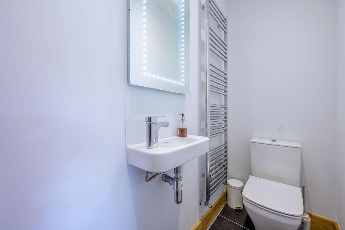 Wentworth Road, Birmingham, Birmingham, B17 9SH