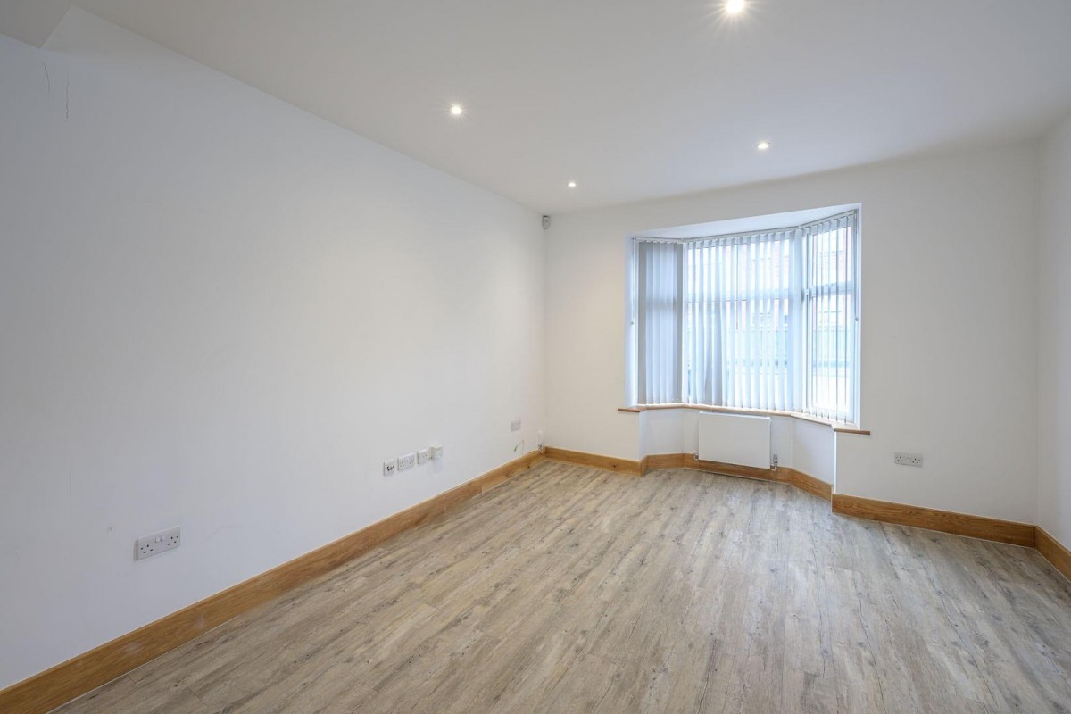 Wentworth Road, Birmingham, Birmingham, B17 9SH