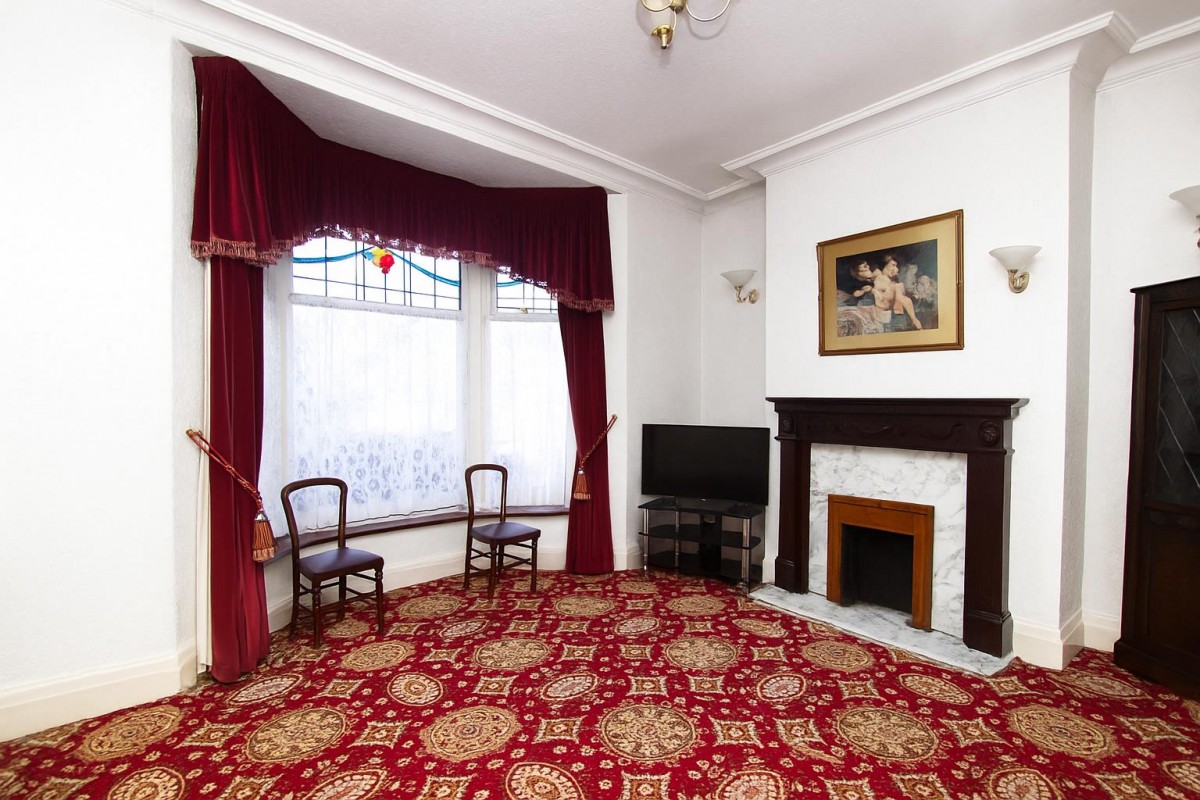 Westminster Road, Darwen, BB3 1QS