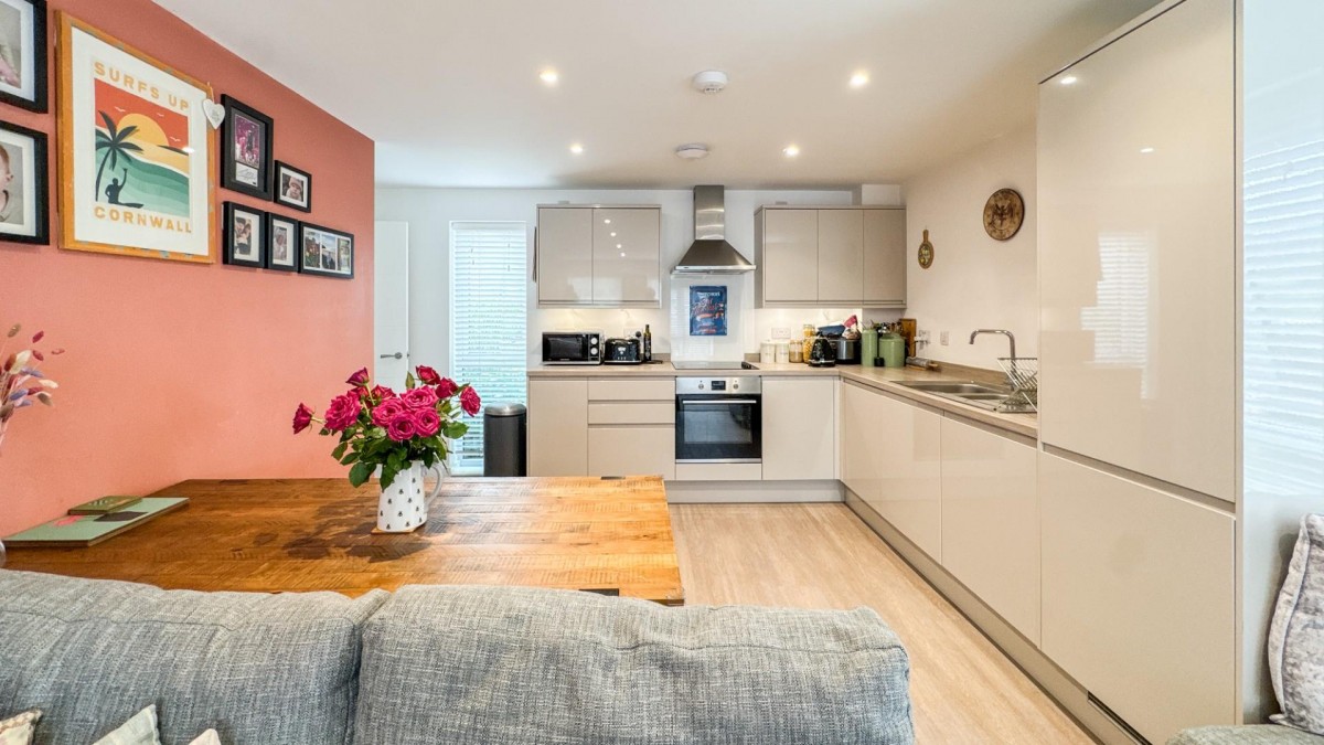 Colliery Close, Ashton, BS3 2EU