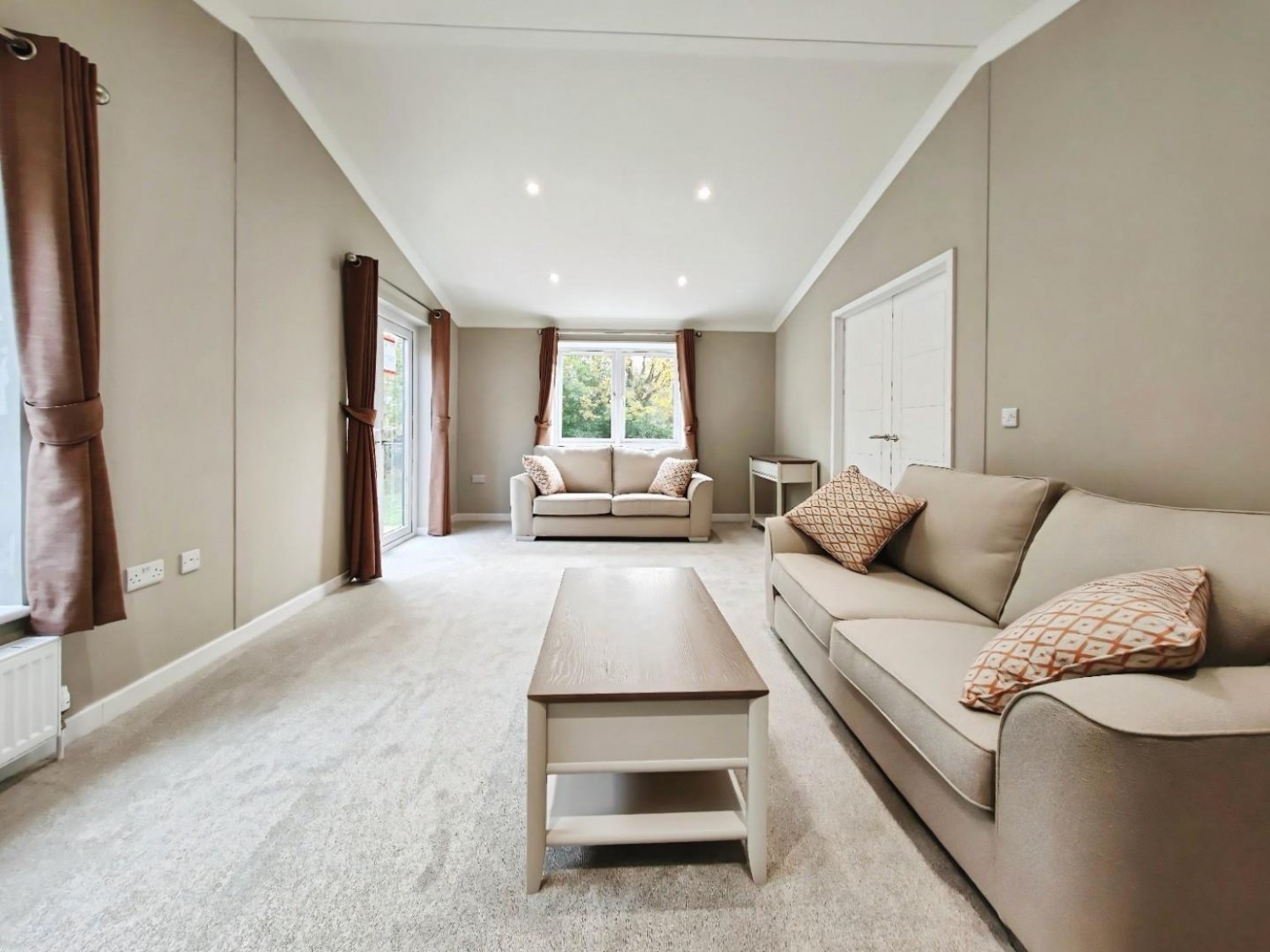 Benham Lane, Riseley, Reading