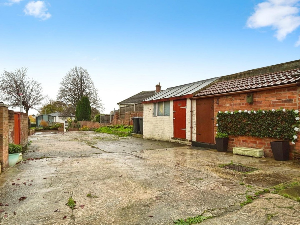 Cross Hill, Brierley, Barnsley