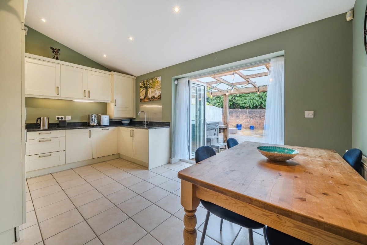 Salter Street, Berkeley, Gloucestershire, GL13 9DB