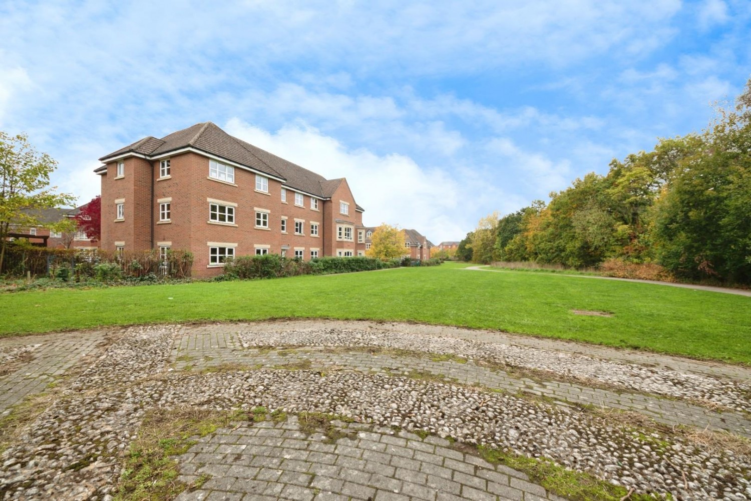 Middlewood Close, Solihull