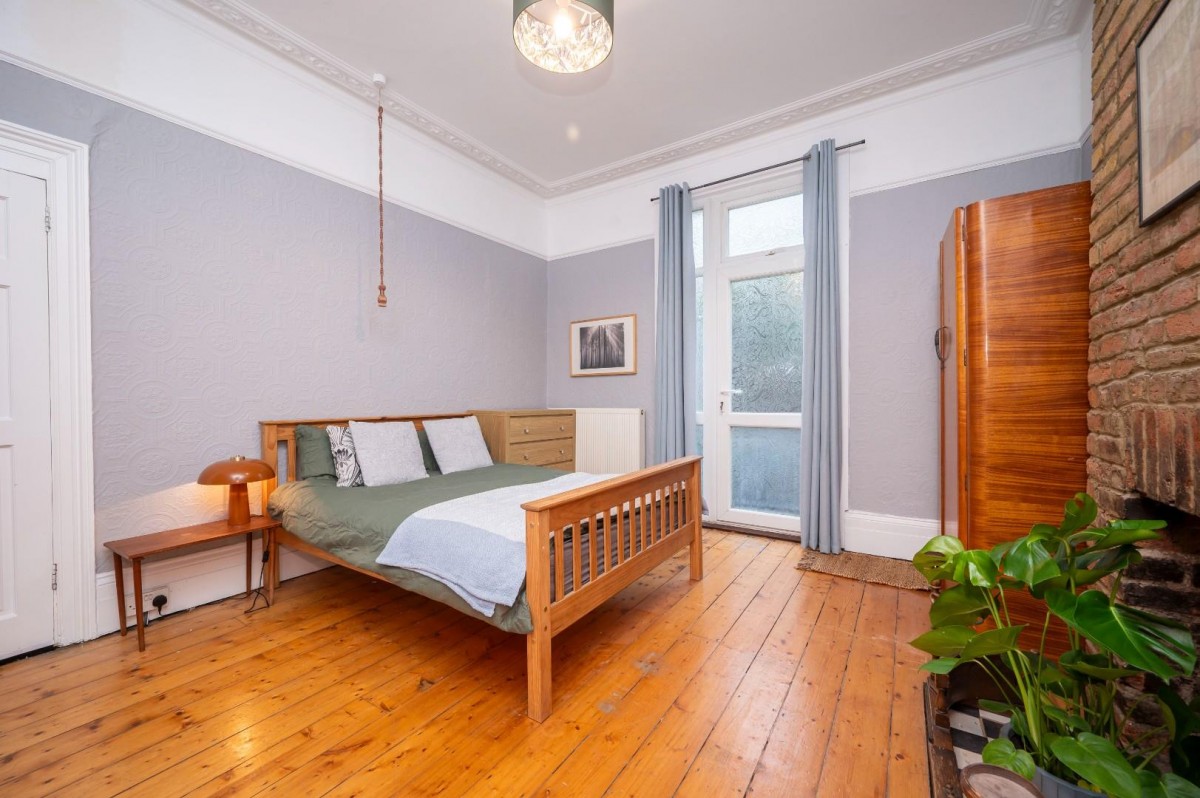 Crofton Road, London, SE5