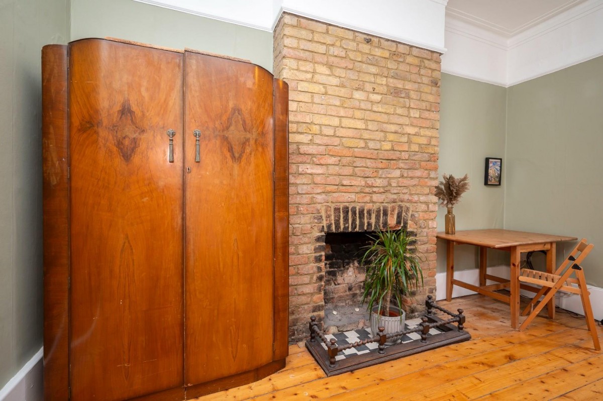 Crofton Road, London, SE5