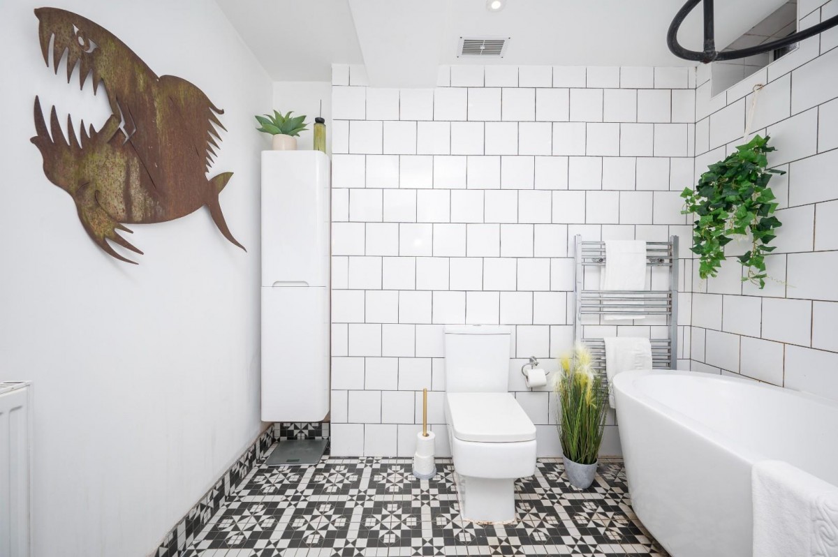 Crofton Road, London, SE5