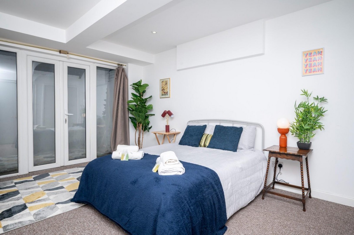 Crofton Road, London, SE5