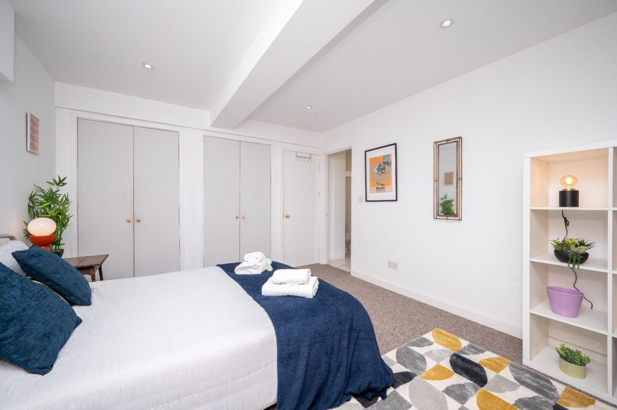 Crofton Road, London, SE5