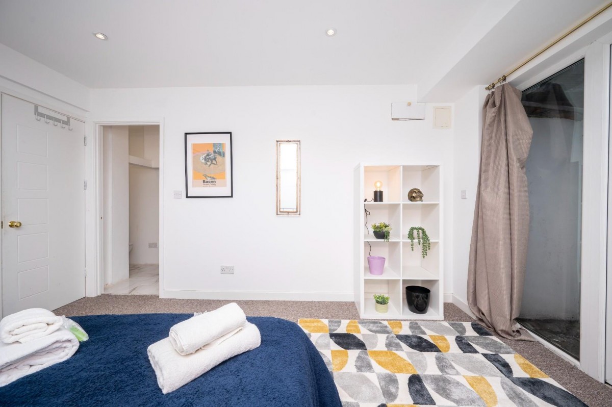 Crofton Road, London, SE5