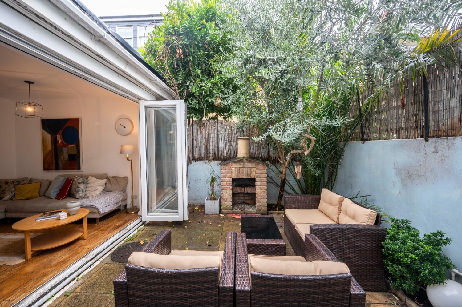 Crofton Road, London, SE5